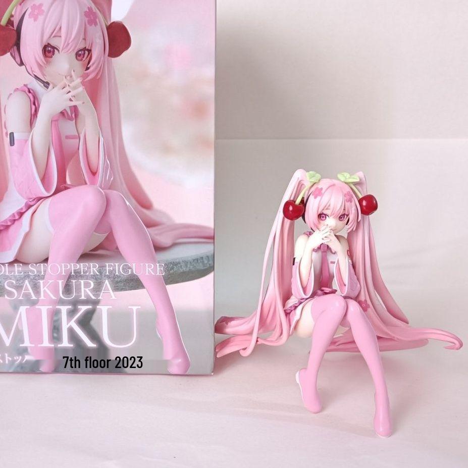 

Hatsune Miku Sakura Sitting Anime Figure - Desktop Ornament and Gift