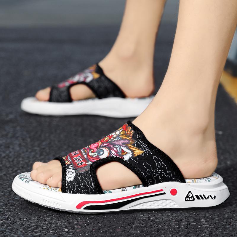 Fashion Summer Youth Slippers Men Unique Design High Quality Slippers Non Slip Outside Flip Flops Thick Soled Toe Sandals