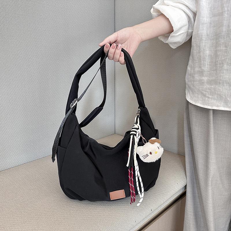 Versatile Retro Nylon Crossbody Underarm Bag for Women