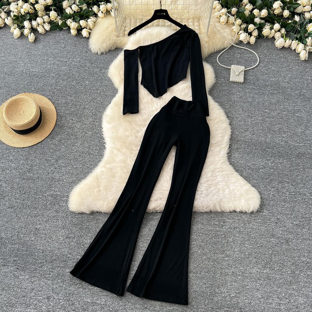 Sexy T-Shirt-Oberteil mit schrägem Halsausschnitt, trägerlos, langärmlig, unregelmäßig, hohe Taille, schmales Paket, Hüft-Mikro-Hosenanzug für Damen