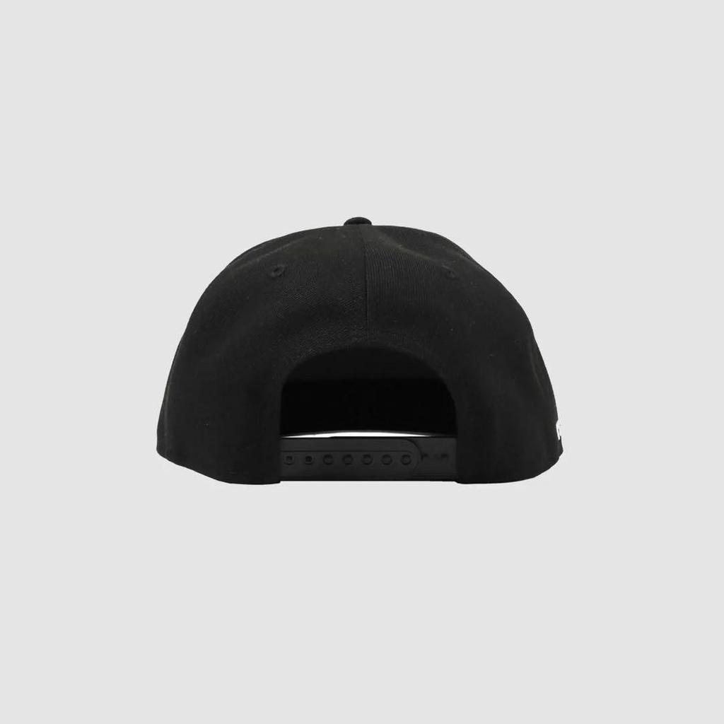 [USED] Price Reduced! First come, first served TOKONA-X / New Era Snapback