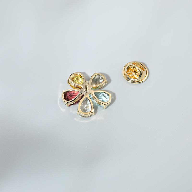 Five-Petal Flower Zircon Brooch Pin for Blouse Collars