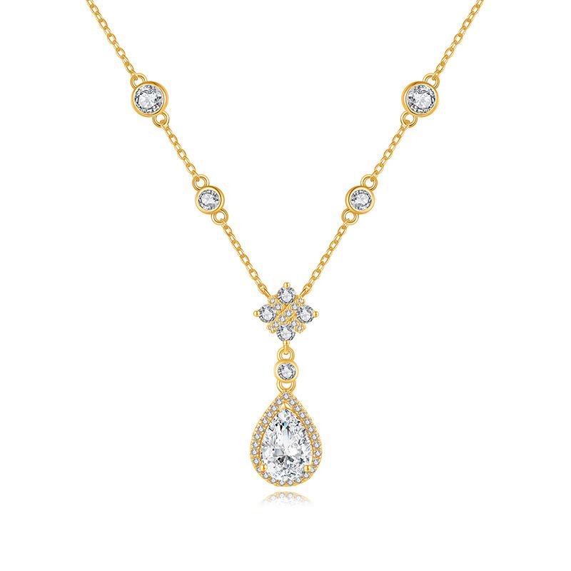 High-End Moissanite Water Drop Necklace - Women’s Clavicle Chain Bestseller