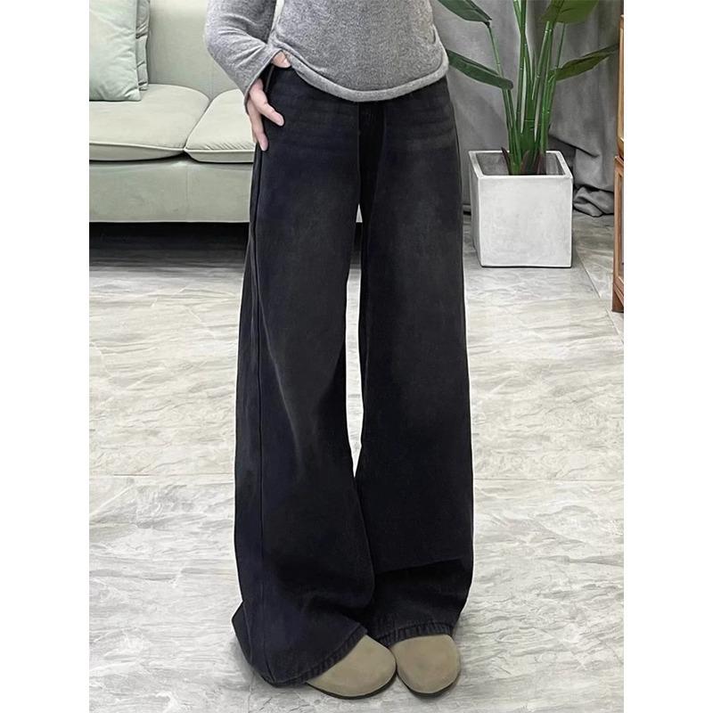Women's Plus-Size Black-Gray Wide-Leg Jeans with Velvet, Slimming, Loose Fit for Autumn and Winter