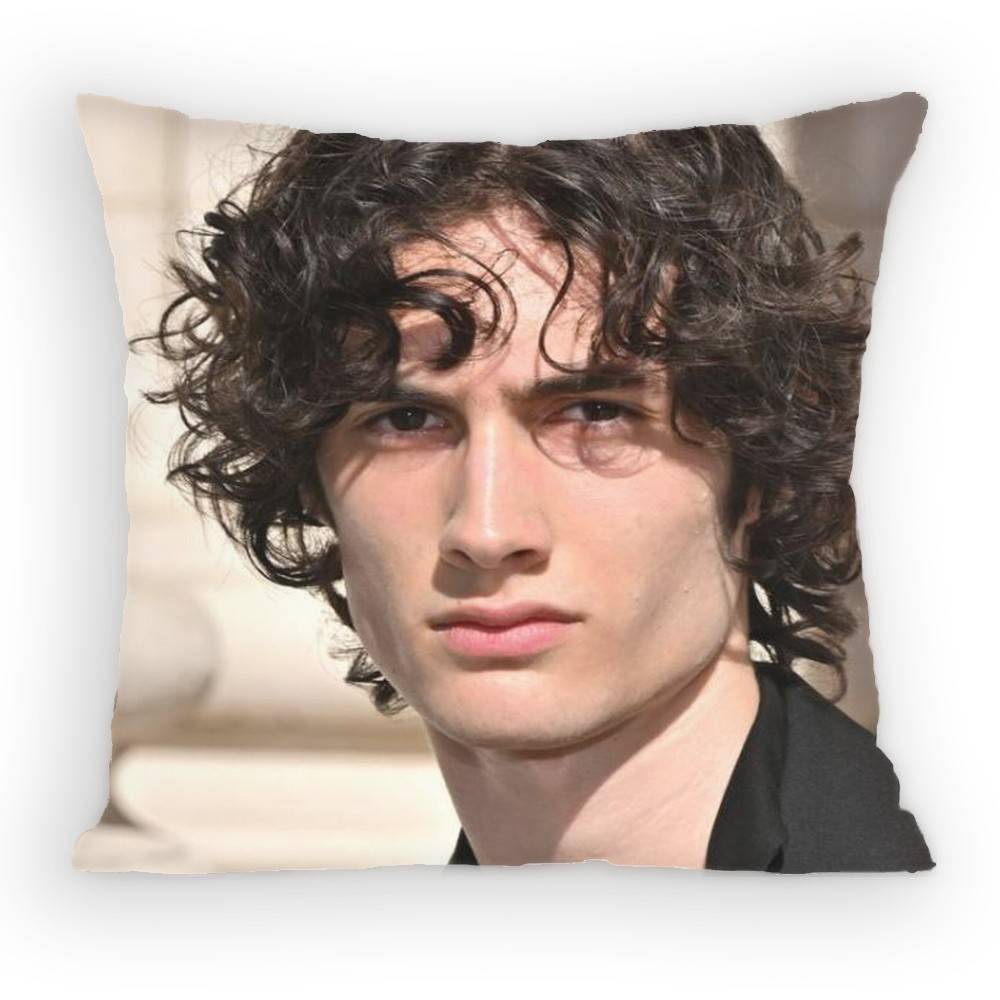 

Sombr Back to Friends Pillow Case Sofa Living Room Bedroom Headboard Backrest Cushion Square Cushion Nap Time 30x30 cm