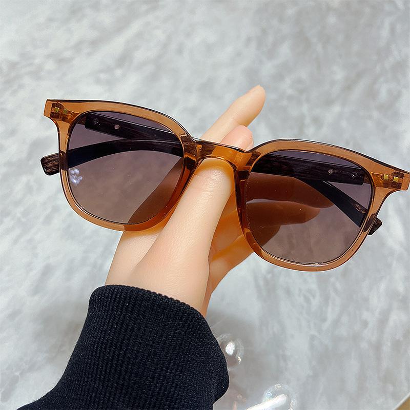 Wood Grain Legs, Rice Nails, Sunglasses, Women'S High-End Sunglasses, Men'S Sunshade And Uv-Proof Sunglasses.