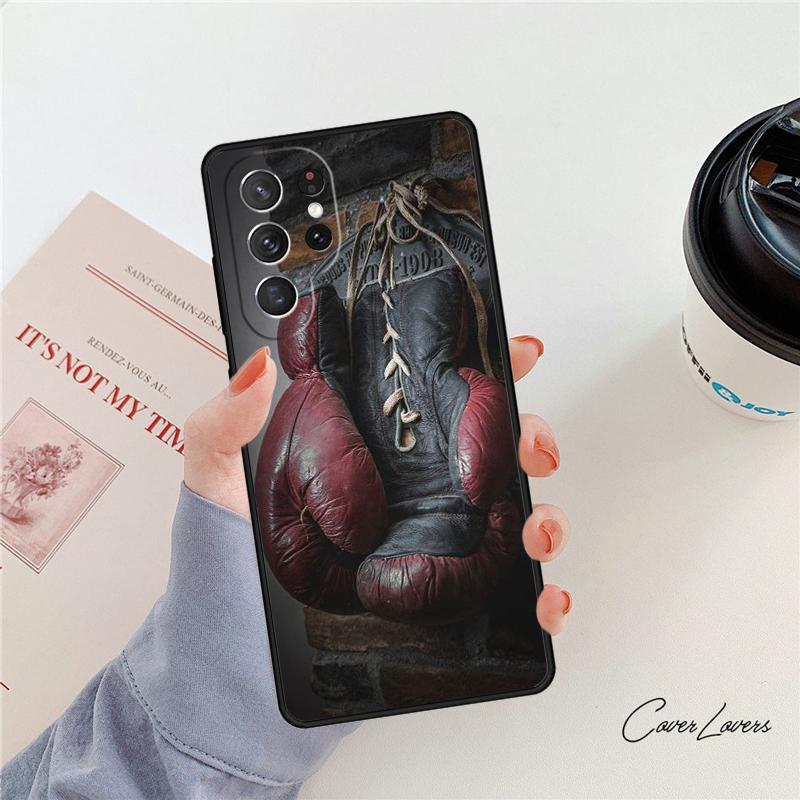 A Boxer wearing Boxing Gloves phone case For Samsung Galaxy S24 S25 S23 S22 Ultra Note 10 20 Plus S20 S21 FE Cover