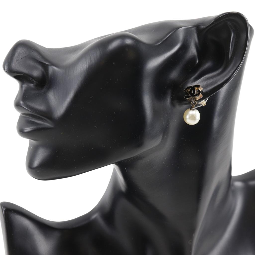 CHANEL COCO Mark Piercing black Plated Gold/Fake pearl 4.6g Women Used