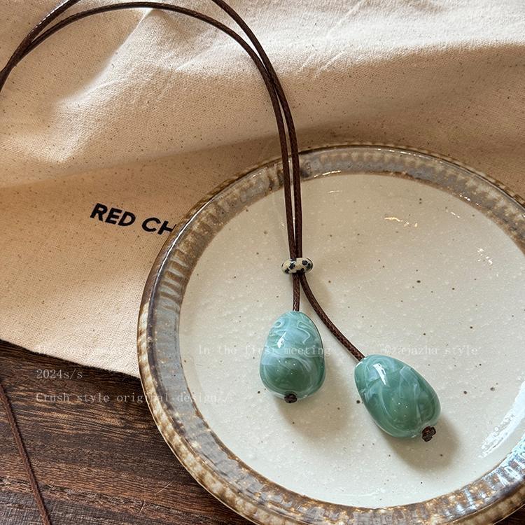 

Bohemian ceramic necklace women s retro irregular braided rope collarbone chain same neck chain зелёный