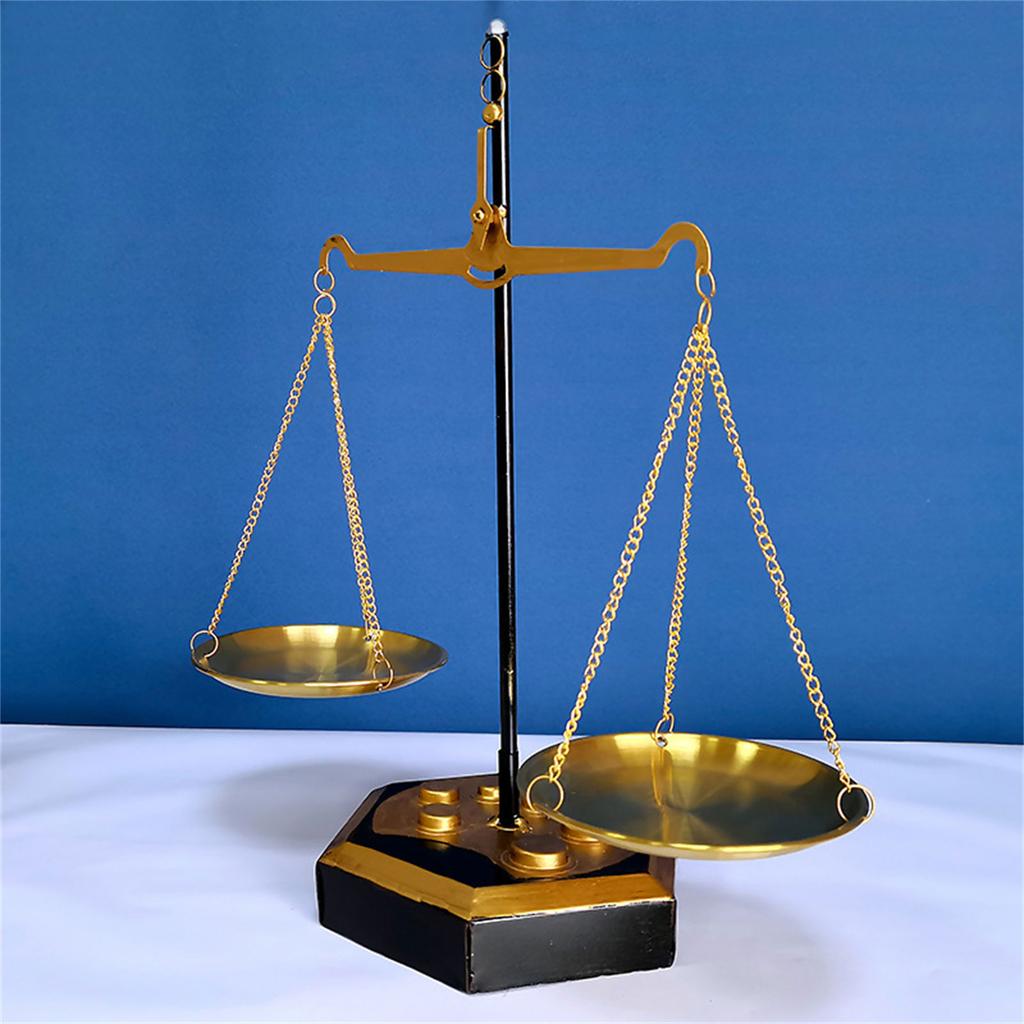 Ozdoba Waga Szalkowa Metalowa Vintage Dekoracje Domowe Statuetka Wagi Elegancka Ekspozycja Biurkowa do Biura i Salonu