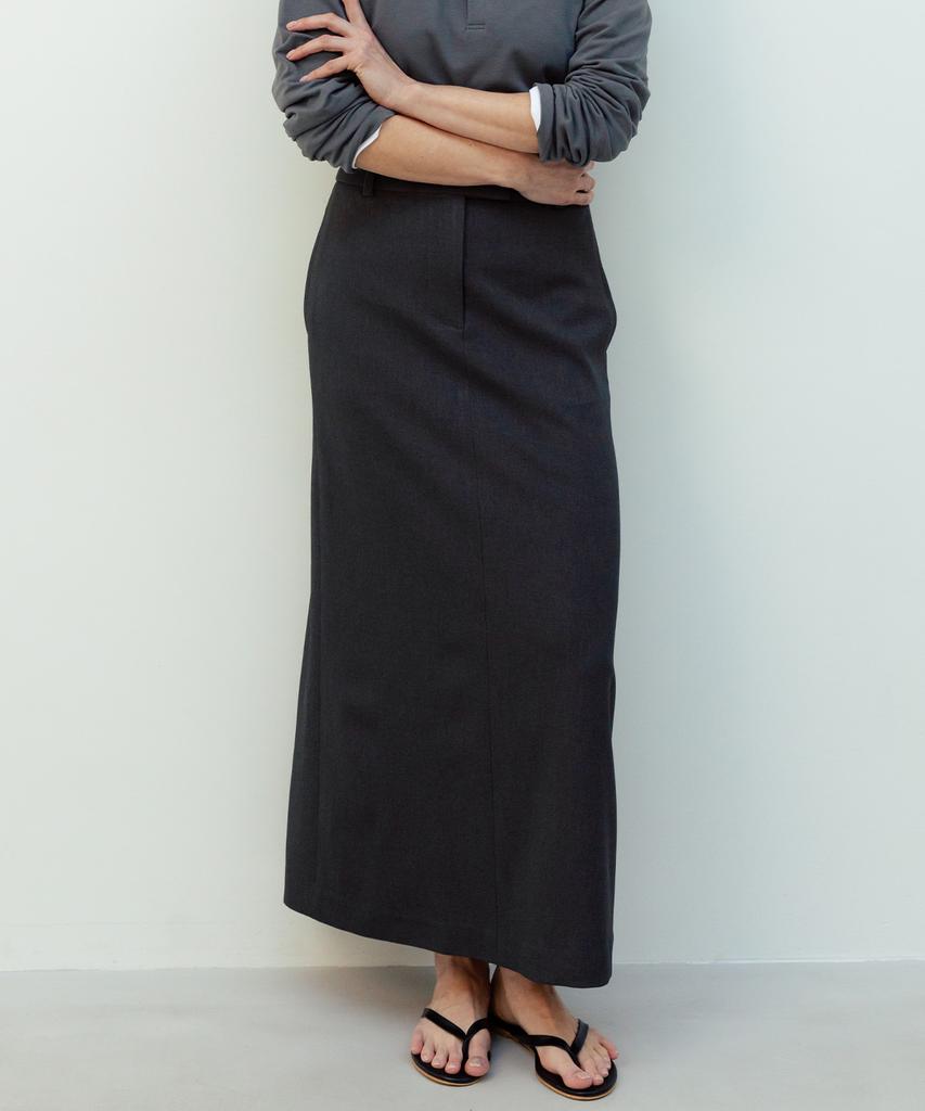 Beullaengkeulumumeon Thea Maxi Skirt_Charcoal