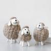 Mini filcowe figurki owiec miniatury filc wełniany jagnięcina śliczne zabawki dekoracja na biurko wyposażenie domu śliczna ozdoba stołu