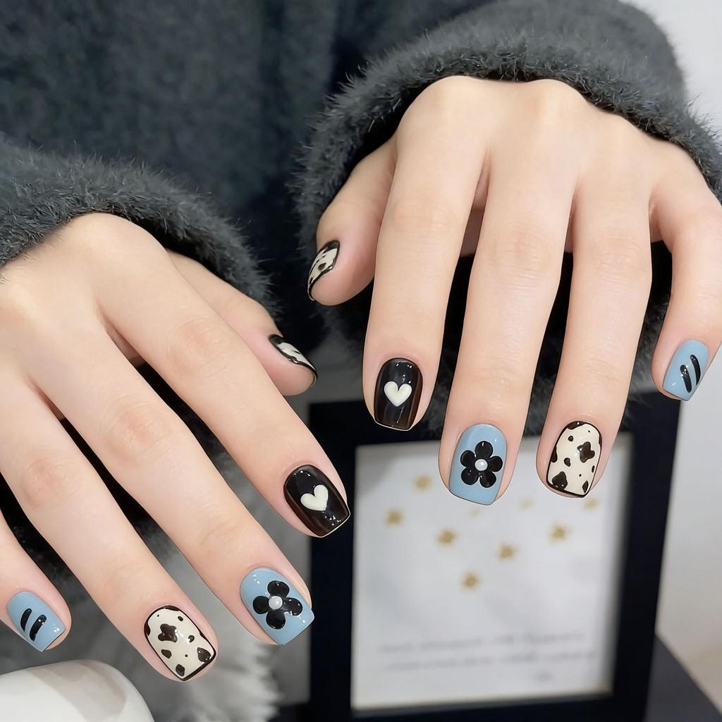 24 Nail Art Versatile Personalized Cow Pattern Love Flower Fresh Short Square Wear Nail