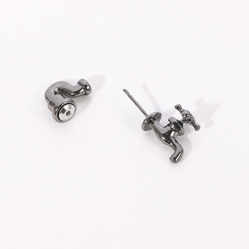 Orecchini a Bottone Rubinetto Stile Punk Rubinetto Bottone Orecchini Strani per Donne Uomini Piercing Gioielli per Orecchie Novità Orecchini Divertenti