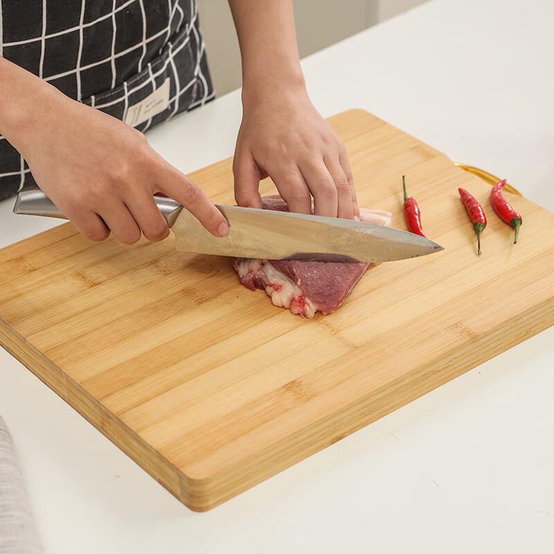 ZISIZ Thickened Bamboo Cutting Board