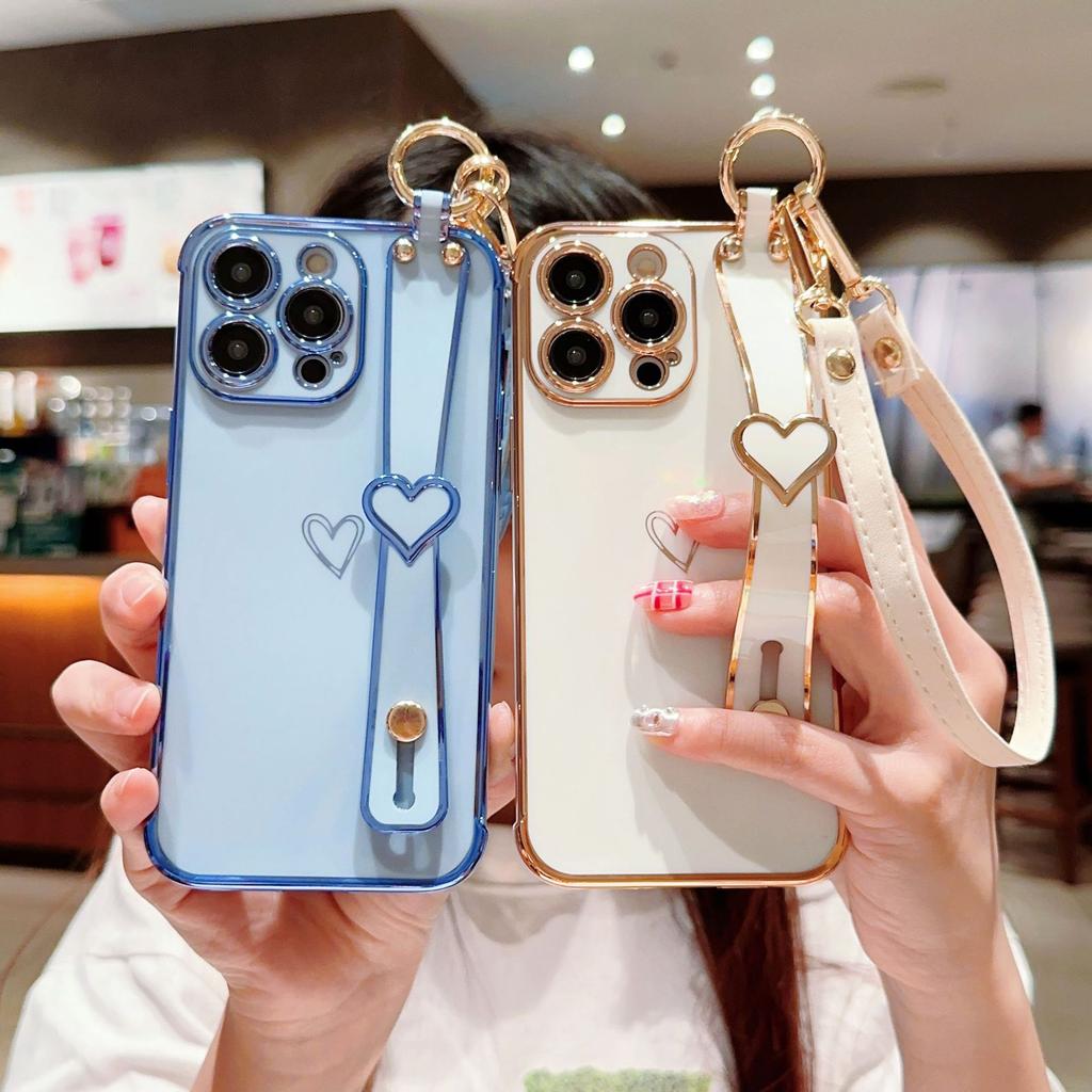 Electroplated Love Heart for IPhone16 Promax Wristband Holder for Apple 15 Simple Protective Case with Lanyard