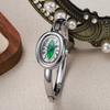 Damen Leicht Luxuriös Nische Antik Einfach Retro Armband Exquisite Quarz Uhr Goldene Quadratische Perle Mode Uhr
