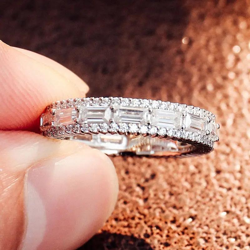 Huitan Women Promise Rings Full with Geometric Cubic Zirconia Luxury Zinc Alloy Color Wedding Band Accessories Trendy Female Zircon