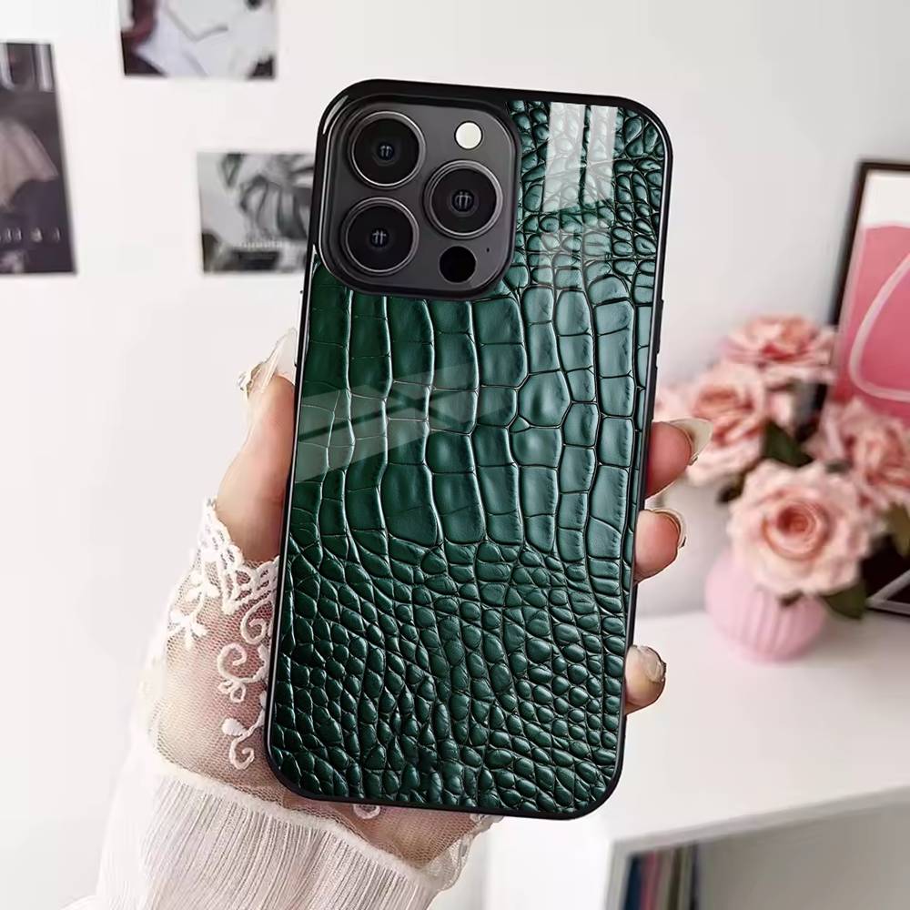 

C-Crocodile Pattern Print Phone Case For iPhone 17,16,15,14,13,12,Plus,Pro,Max for Magsafe Magnetic Wireless Charging iPhone12mini