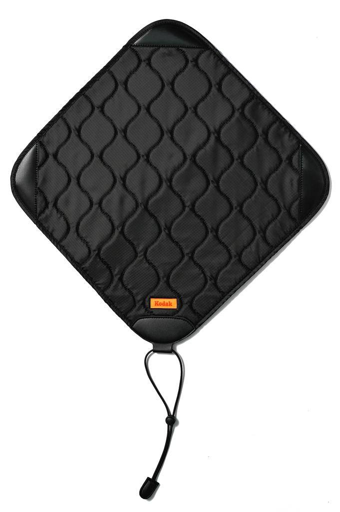 KODAK Camera Wrap Size L 38.5x38.5cm Waterproof Scratch-Resistant Dust-Proof Protective Cloth for DSLR Cameras and Telephoto Lenses Black