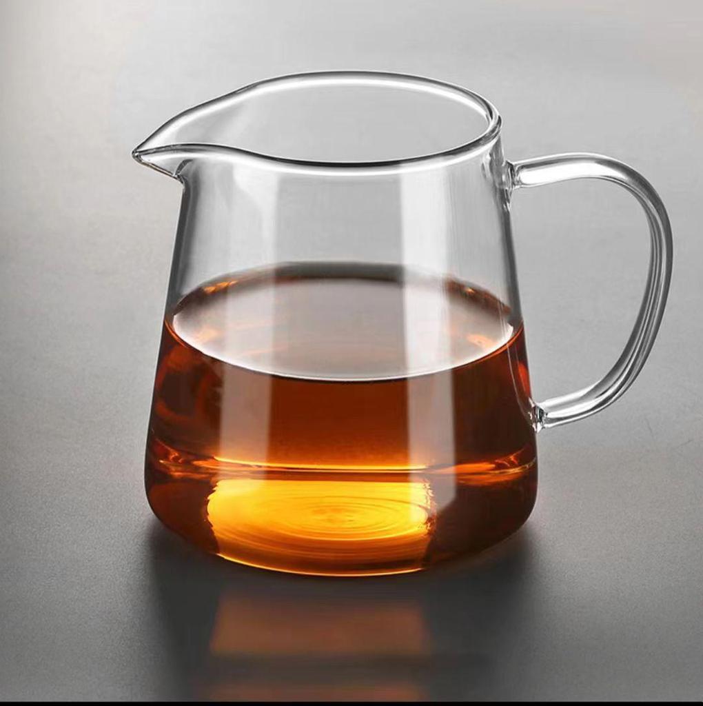 Transparent Glass Gong Dao Bei Tea Dispenser - High Borosilicate Flower Cup