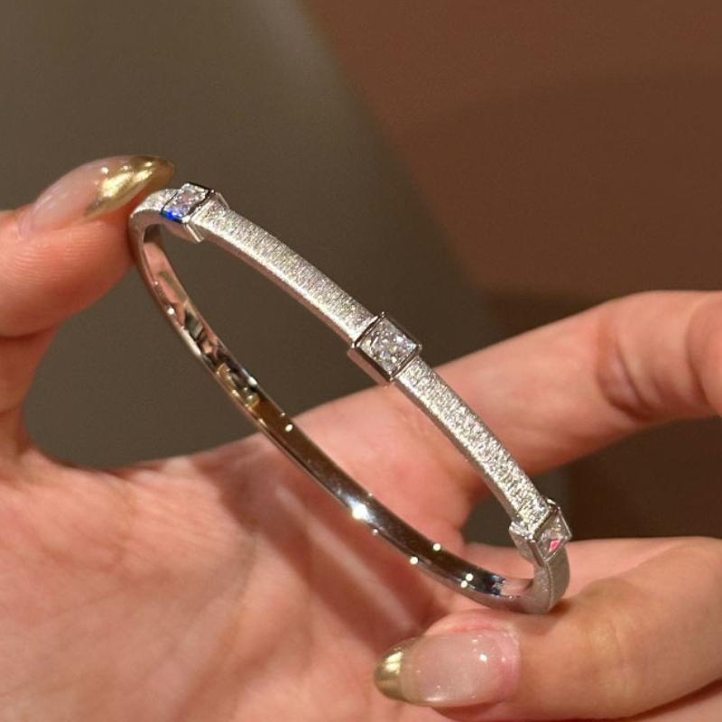 

High Quality Fashion Brushed Square Diamond Bracelet For Women Elegant Luxury Rhombus Bangles Banquet Jewelry Gift