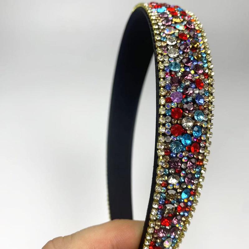 Modisches Strass Anti-Rutsch Stirnband: Retro-Stil, Vollständig mit Diamanten besetzt, Lichtluxus-Haaraccessoire