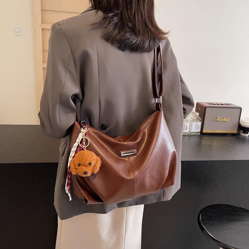 This year's popular niche design bag 2025 new women's bag autumn fashion trend messenger bag shoulder tote bag