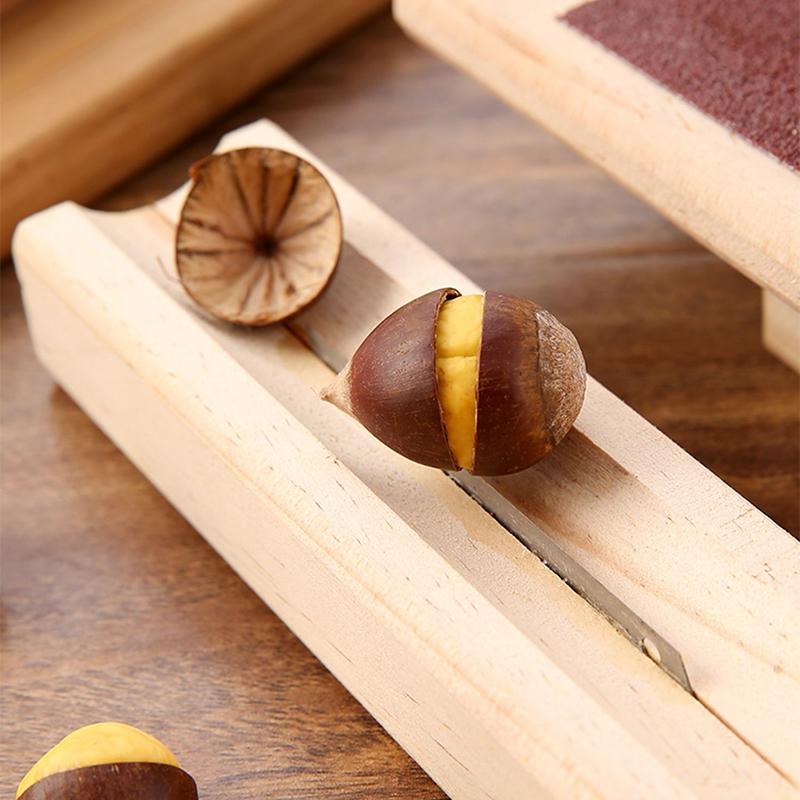 1pair Manual Chestnut Opener Wooden Chestnut Clip for Easy Peeling Walnuts and Lotus Durable Ergonomic Design Grip Kitchen Tool