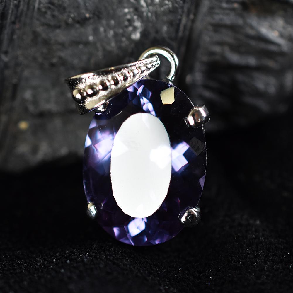 Pendente Certificato in Argento Sterling 925 con Alessandrite Naturale Taglio Ovale 25,80 Carati