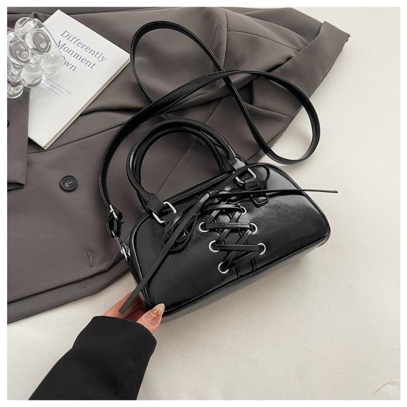 Bag women's large-capacity new spring and summer niche retro shoulder handbag commuter messenger pillow bag