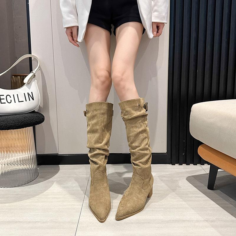 Beliebter Stil großer Schaftumfang Rindsleder Westernstiefel neu vielseitig spitz zulaufend Spleißung Gürtelschnalle dicker Absatz hohe Stiefel Damen