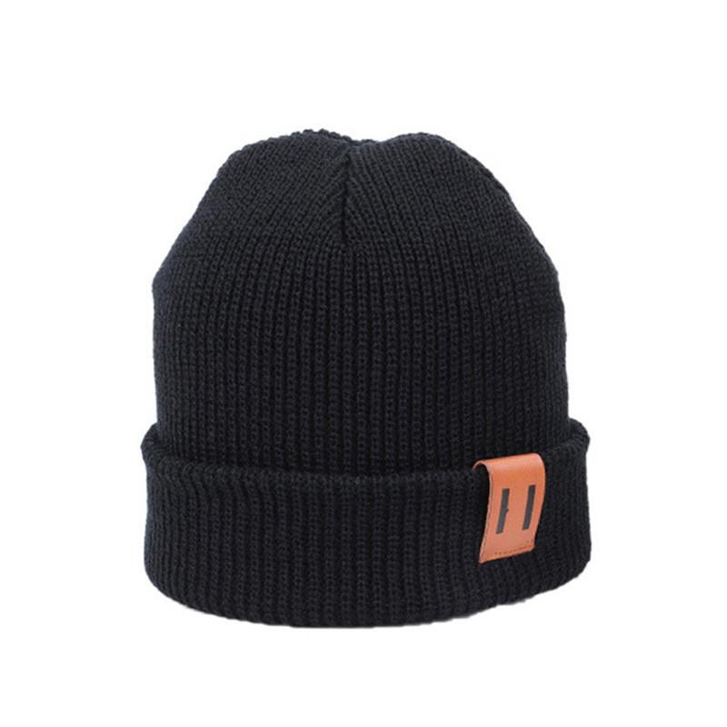 Color Plain Knitted Cap With Polyester Material For Kids And Adults Outdoors For