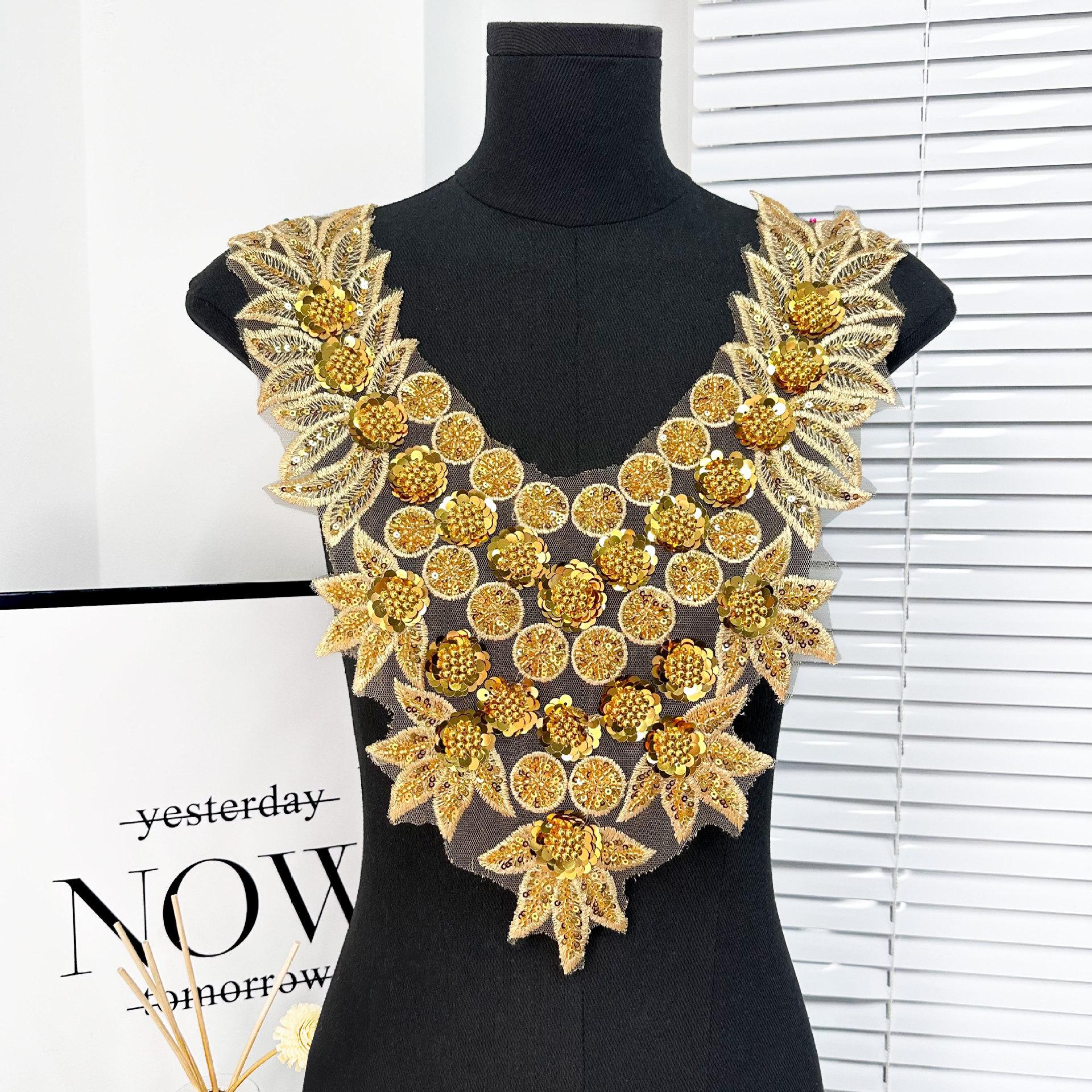 

Тяжелая промышленность Бусины Блестящая вышивка бисером Кружево Пайетки Аксессуары Одежда Одежда для выступлений Этнический стиль Украшение воротника Женщины