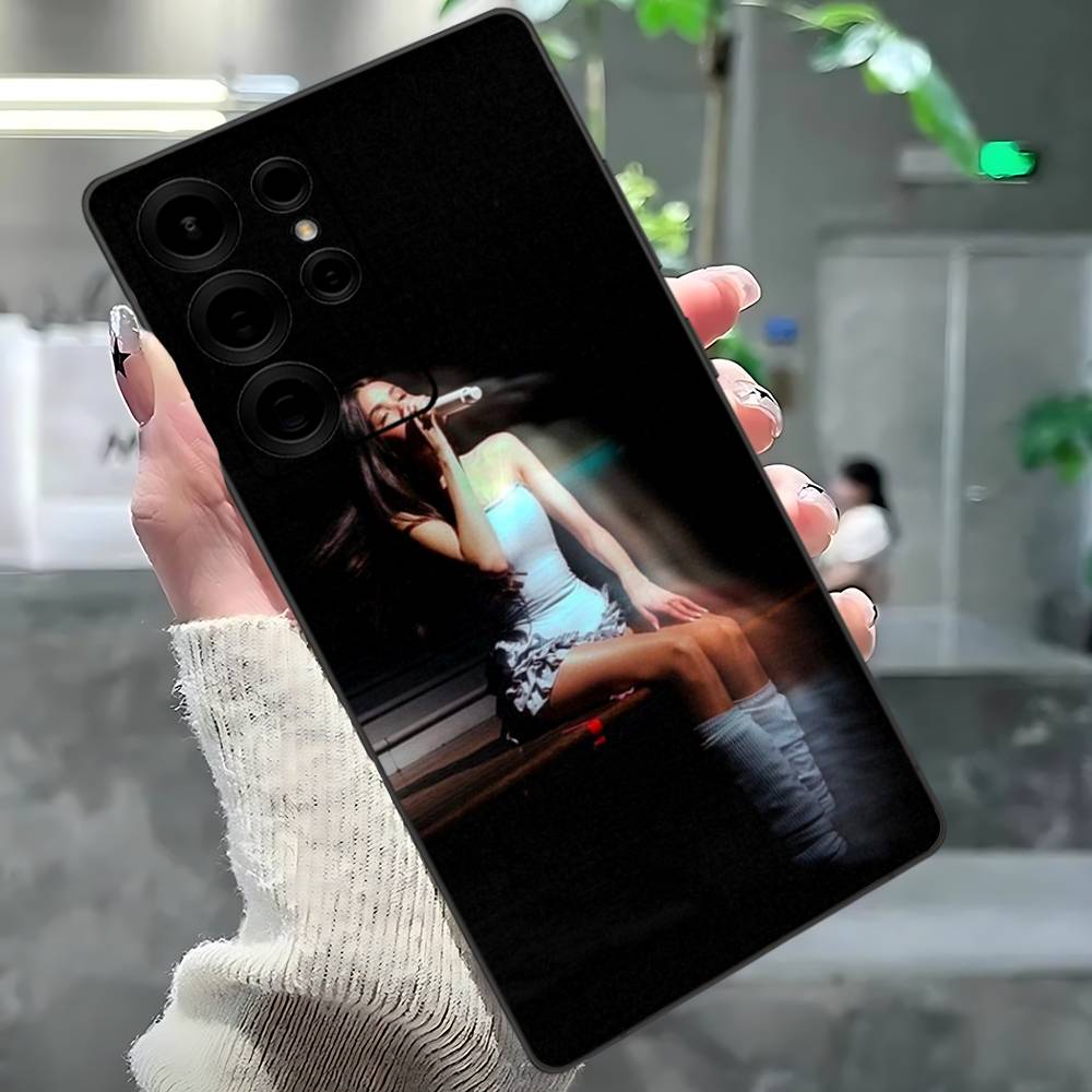 M-Madison BeerS Singer Phone Case For Samsung S 24 fe 25 Ultra plus 20 lite 21 30 22 23 24 22 Ultra 5G Fundas