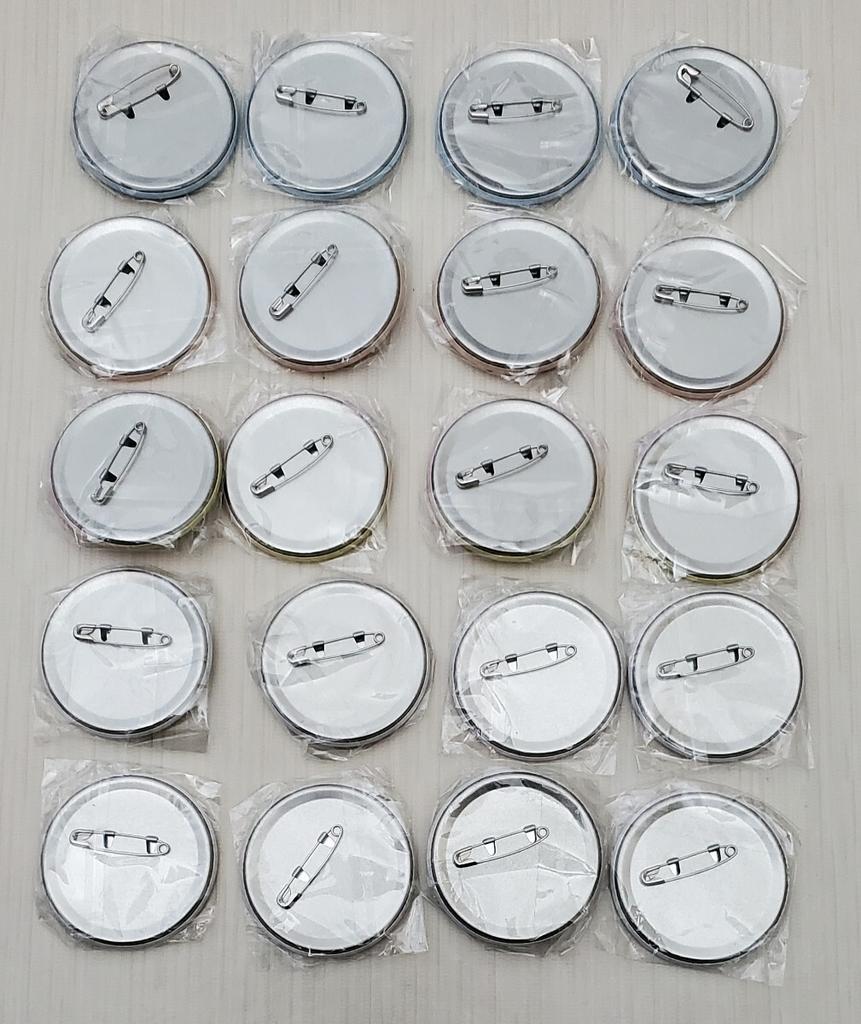 [GEBRAUCHT] Gähnendes Mädchen Anstecknadel Gacha 5 Arten x 5er-Sets Stück Ungeöffnet - (Insgesamt 20) -