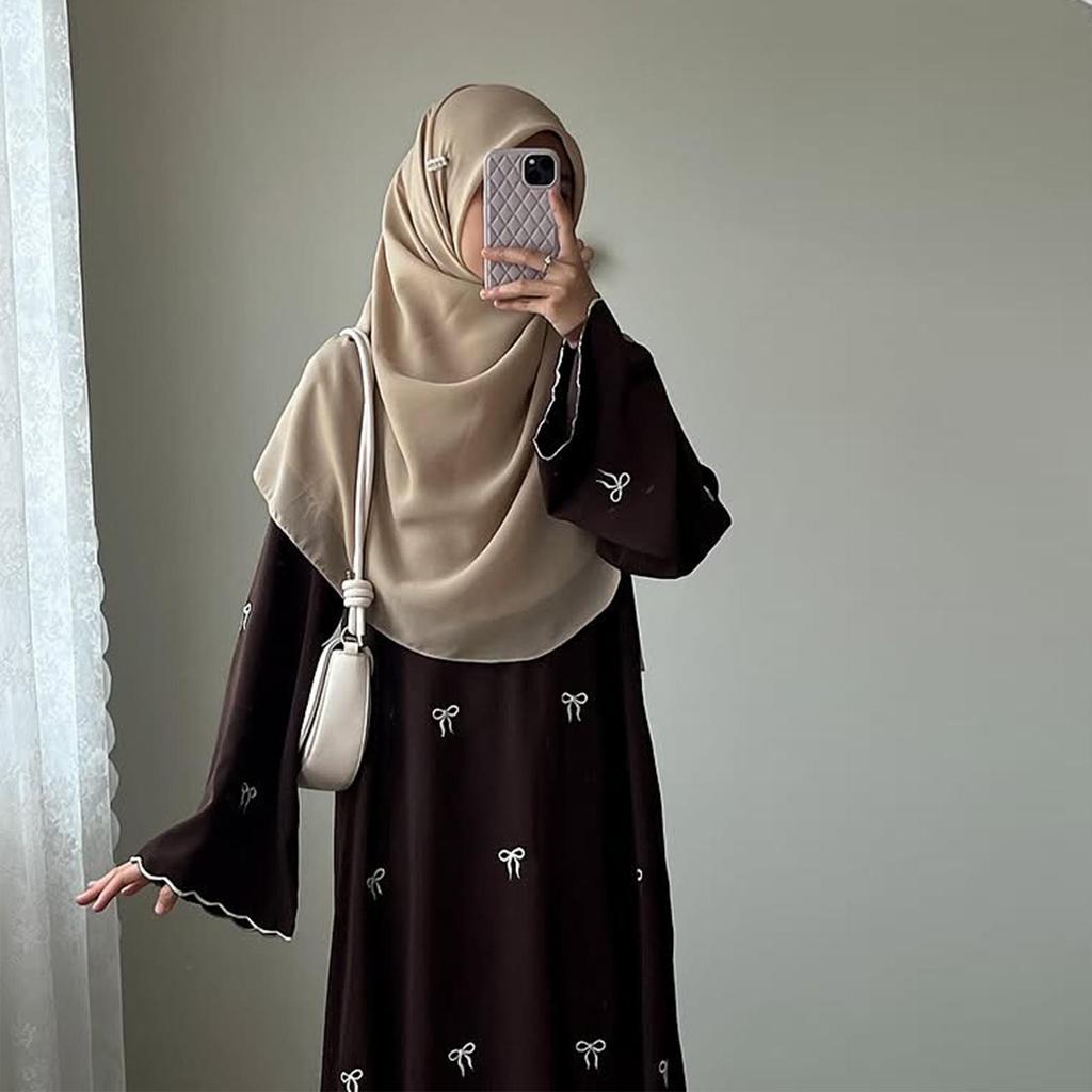 Loriya 2025 Middle East Bow Embroidered Dress LR1000