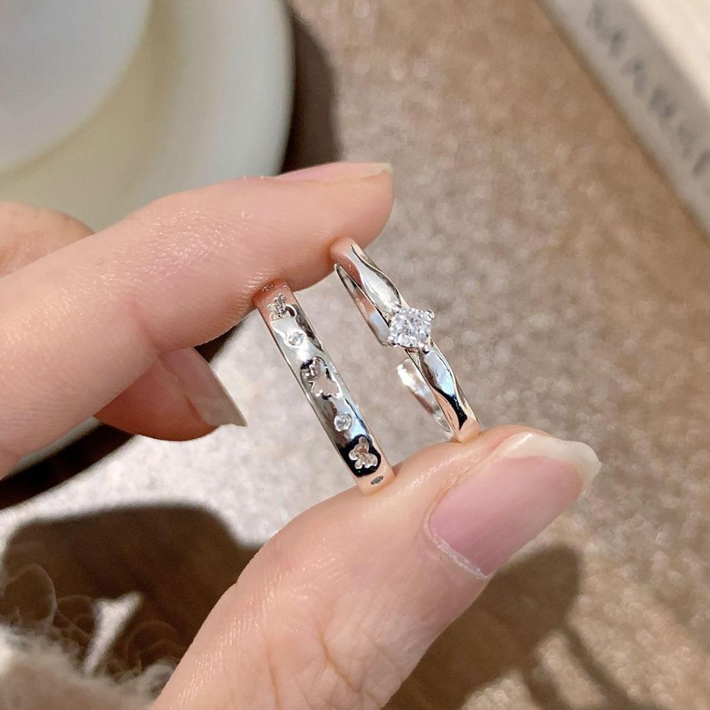 Delicate Butterfly Ring for Women: Open Design, Thin Band, Stackable, Ideal for Index Finger.