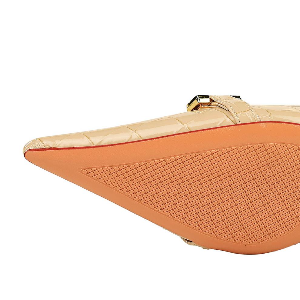 Women's Glossy Patent Leather Shallow Mouthed Pointed Metal Chain Decorative Middle Heel Shoes