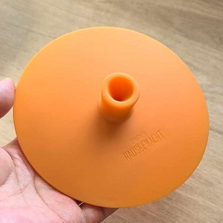 

Thickened food grade silicone crisper with suction glass bowl lid Complementary food freshness lid high temperature resistance
