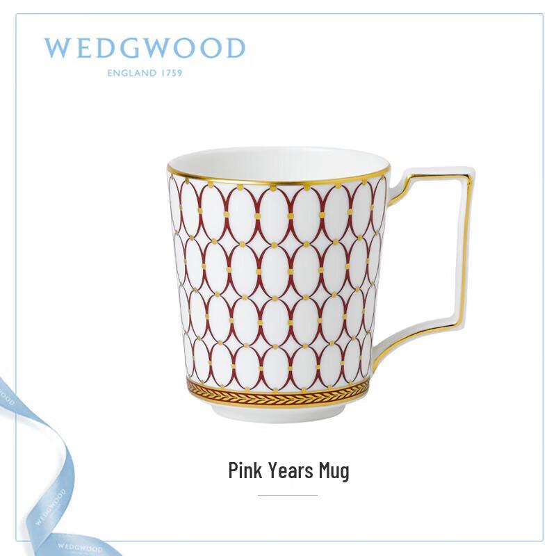 Кружка из костяного фарфора Wedgwood Golden Age с позолотой, красная