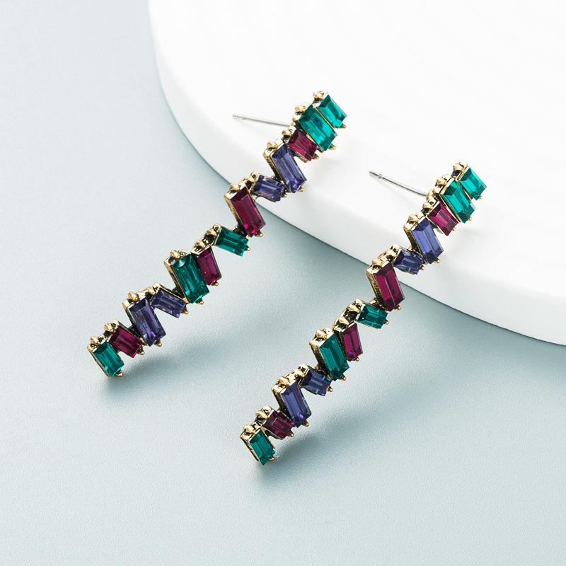 

Женские серьги-капли в стиле ретро, ​​серьги-подвески из титанового стального сплава, акриловые красочные хрустальные геометрические украшения для ушей OneSize