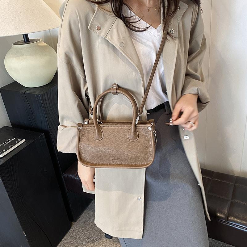 Popular small bag women's autumn new simple retro handbag fashion casual shoulder messenger bag
