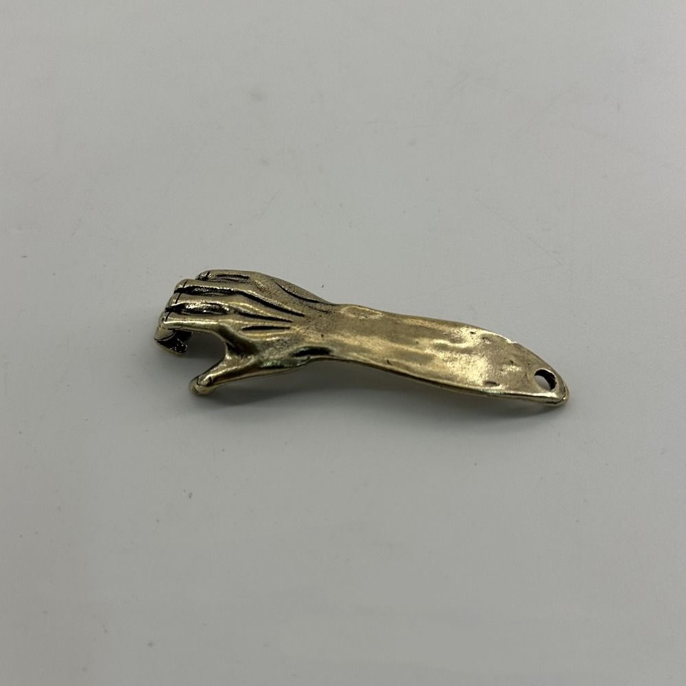 Retro Brass Metal Bottle Opener Home Decoration Helping Hand Keyring Car Key Ring