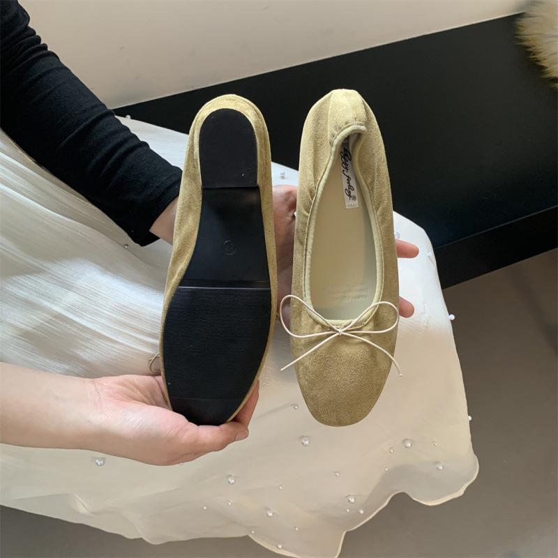 Low heel French small red single shoes women's shoes 2025 spring bow retro with skirt ballet grandma shoes