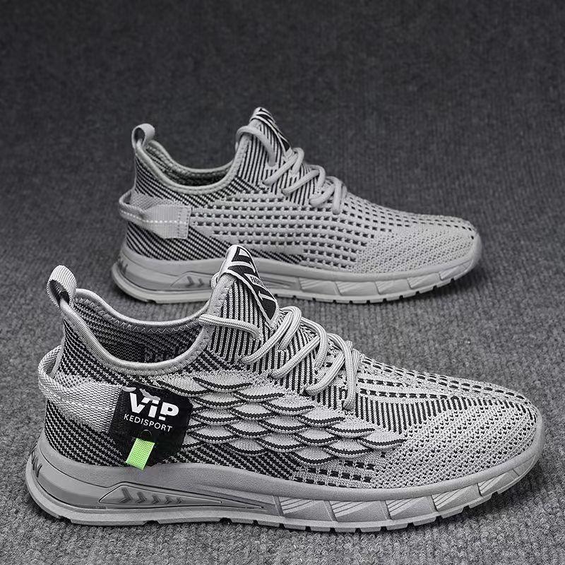 Spring new men's casual mesh breathable coconut shoes fashionable versatile trendy sports shoes large size black men's shoes