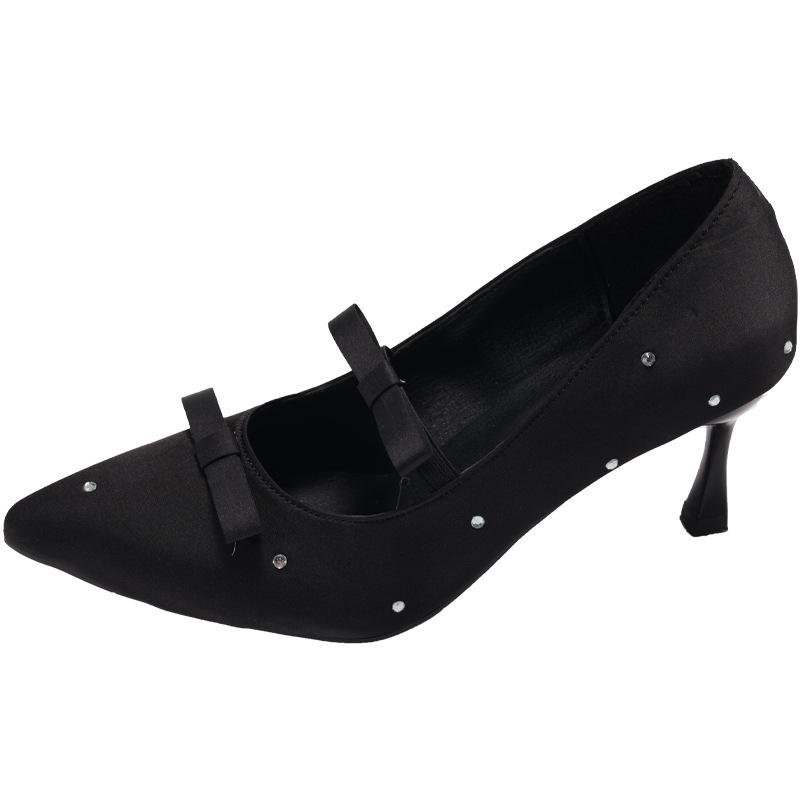 

2025 summer new black sexy versatile fashion high heels French temperament high sense square head rhinestone single shoes 35