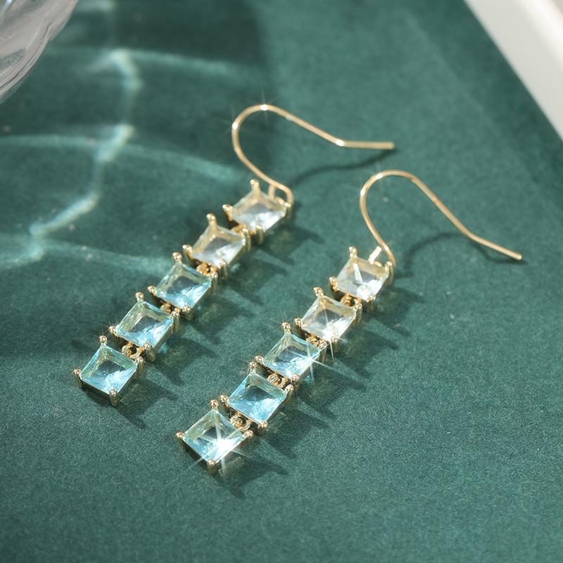 Gorgeous Sparkling Blue Cubic Zirconia Long Dangle Earrings Women Elegant Exquisite Pendant Earrings Jewelry Accessories