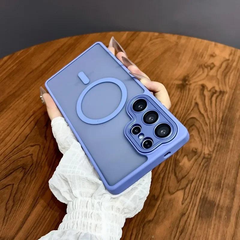 Suitable for Samsung S25 Ultra Matte Skin Sensitive Magnetic Suction Phone Case S24FE with Lens Film S23Plus Protective Case