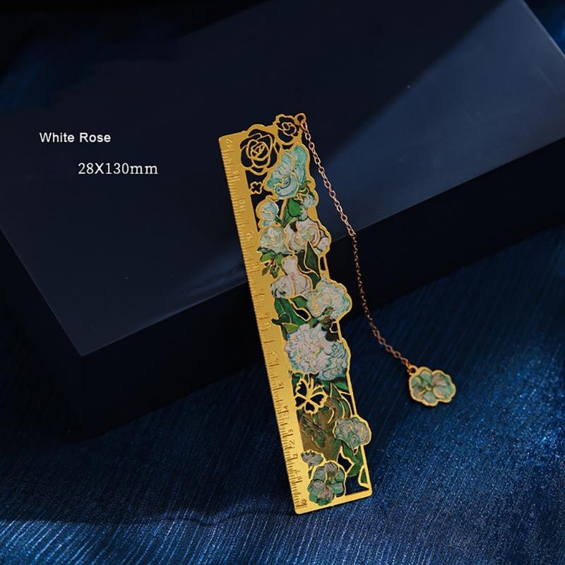 Vintage Hollow Bookmarks with Chain Hollow Metal Bookmarks Book Page Divider for Teacher Book Lover Reading Accessories